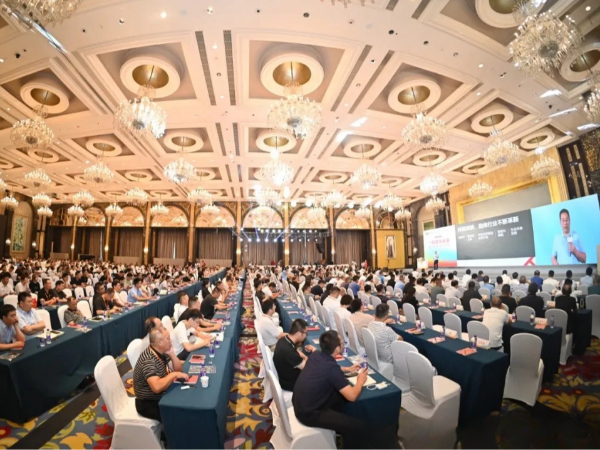 中农牧扬亮相第九届蛋亲节，蛋鸡特色产品引关注