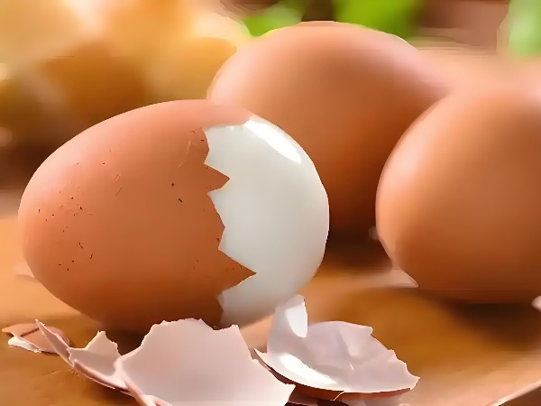 蛋壳颜色变浅怎么办？蛋壳红：为蛋壳着色提供科学方案